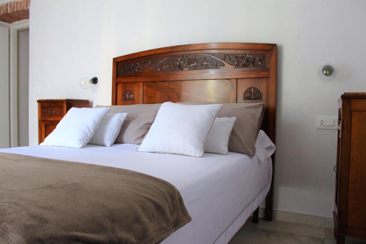 I Baronetti In Centro Bed & Breakfast Agropoli Exterior photo