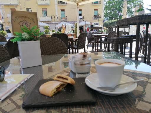 I Baronetti In Centro Bed & Breakfast Agropoli Exterior photo